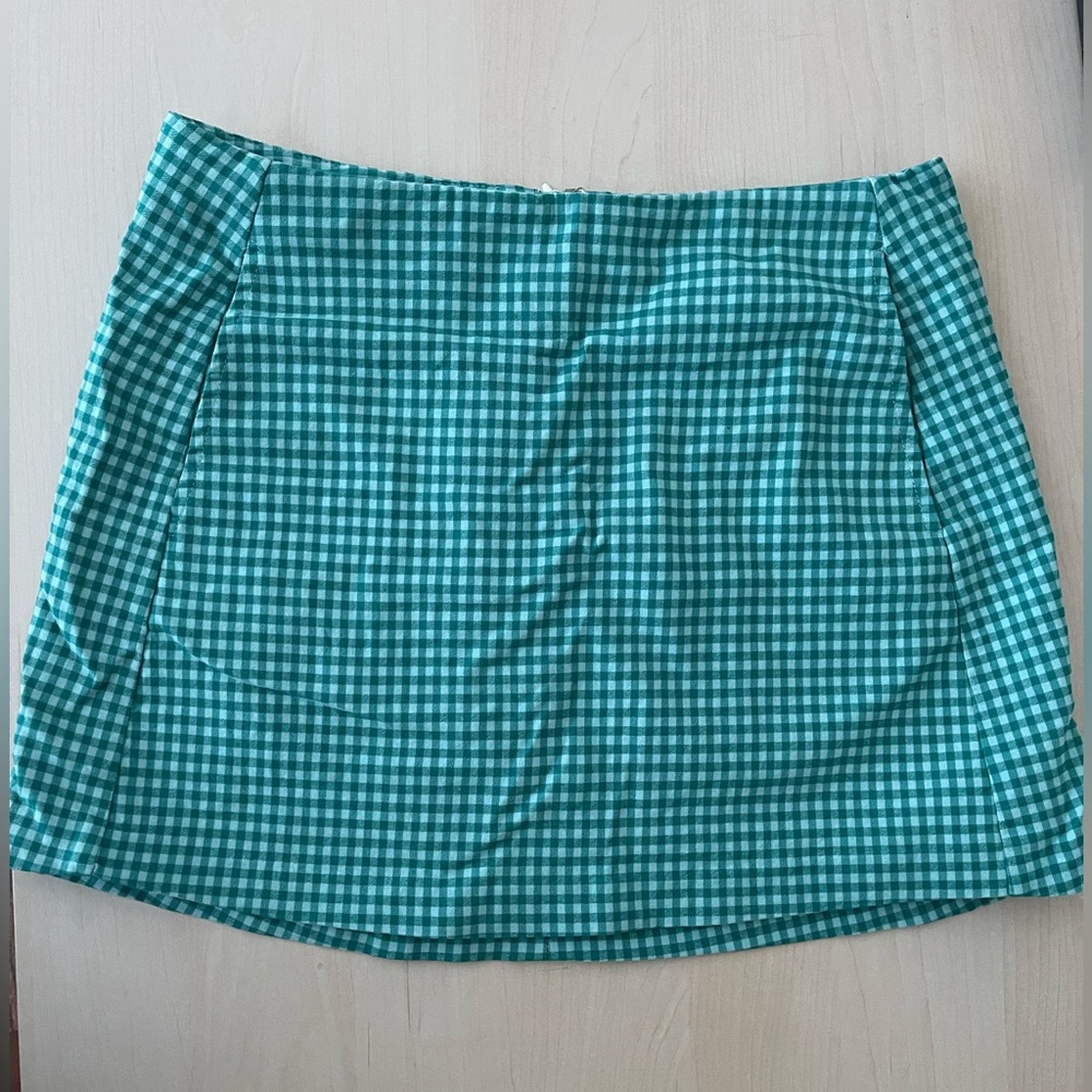 NWOT Urban Outfitters Gingham Plaid Mini Skirt